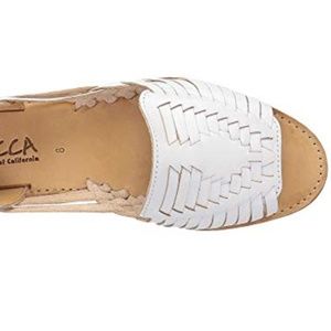 Sbicca California white woven leather flat
